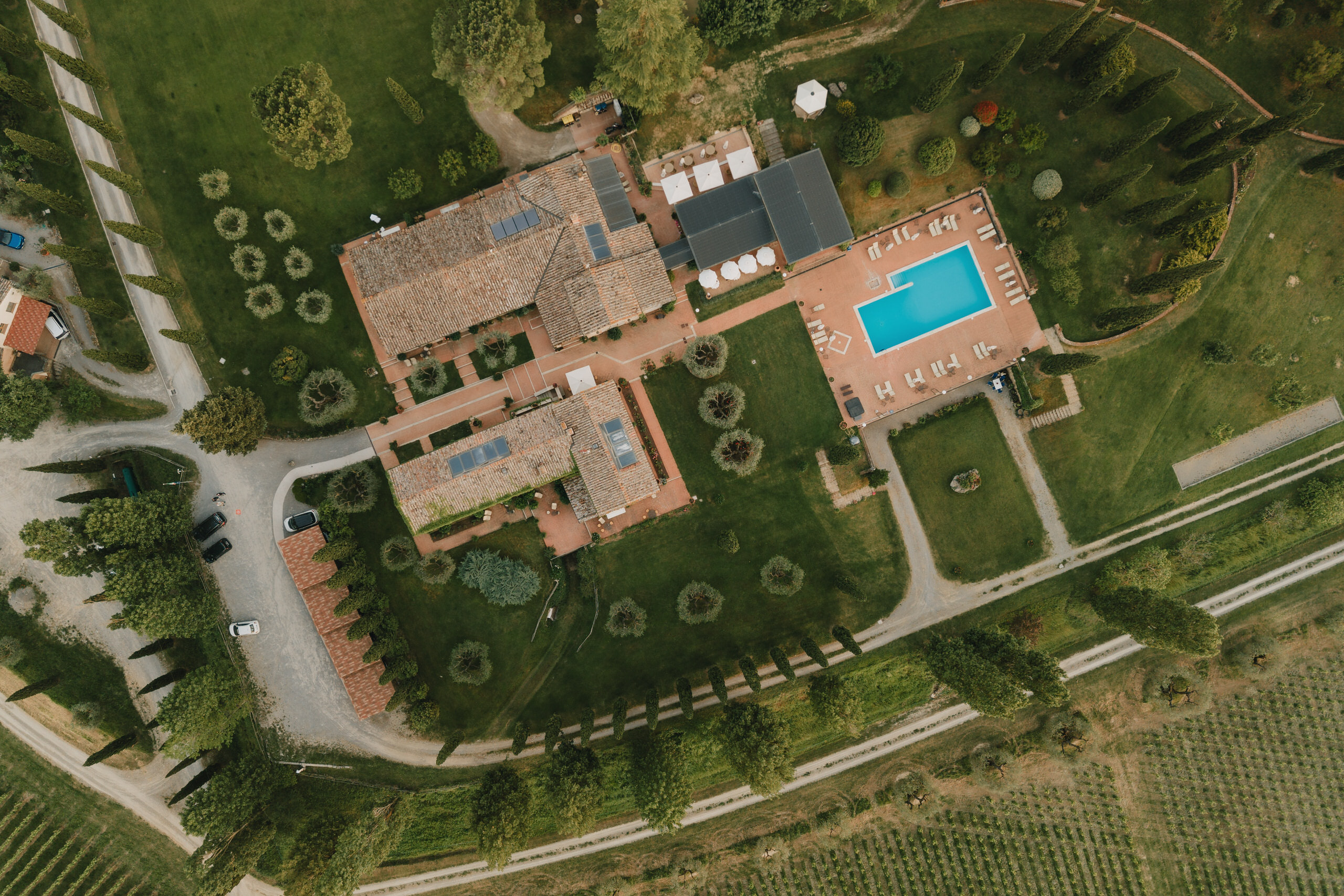 Aerial view of the farmhouse and pool at La Sovana near Sarteano